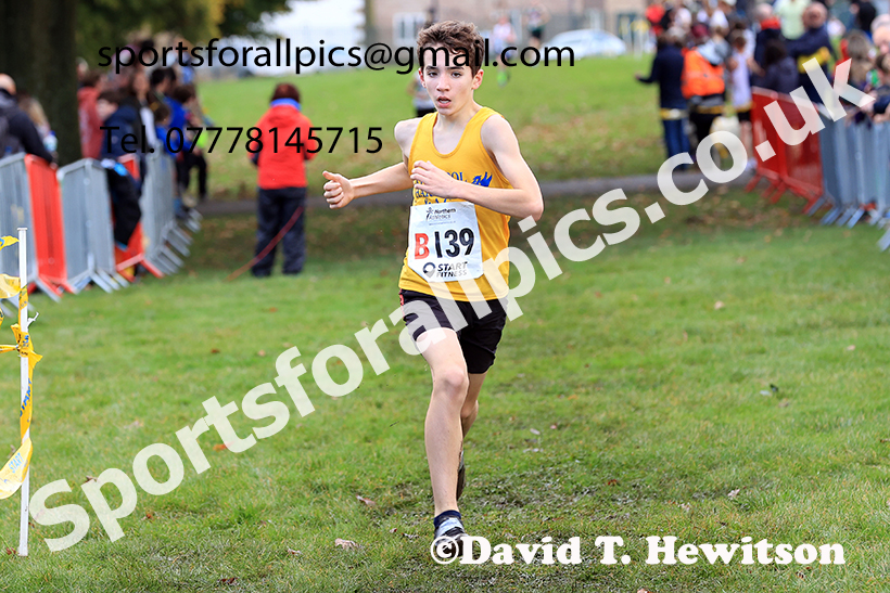 Boys under-13s, 2024 Northern Cross Country Relays, Graves Park, Sheffield.   Photo: David T. Hewitson/Sports for All Pics